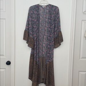 Umgee Kimono Animal Print & Pink & Gray Floral Kimono size Small